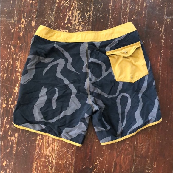 Patagonia Swim Trunks, Men’s size 36 - Picture 2 of 2